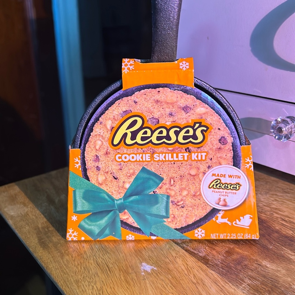 Reese’s cookie skillet kit new